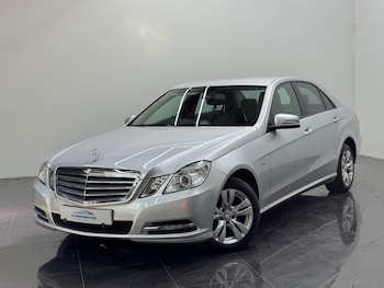 Used Mercedes-Benz E Class 2011 for sale - 79373800: Photo
