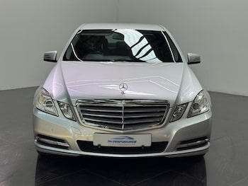 Used Mercedes-Benz E Class 2011 for sale - 79373800: Photo