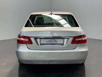 Used Mercedes-Benz E Class 2011 for sale - 79373800: Photo