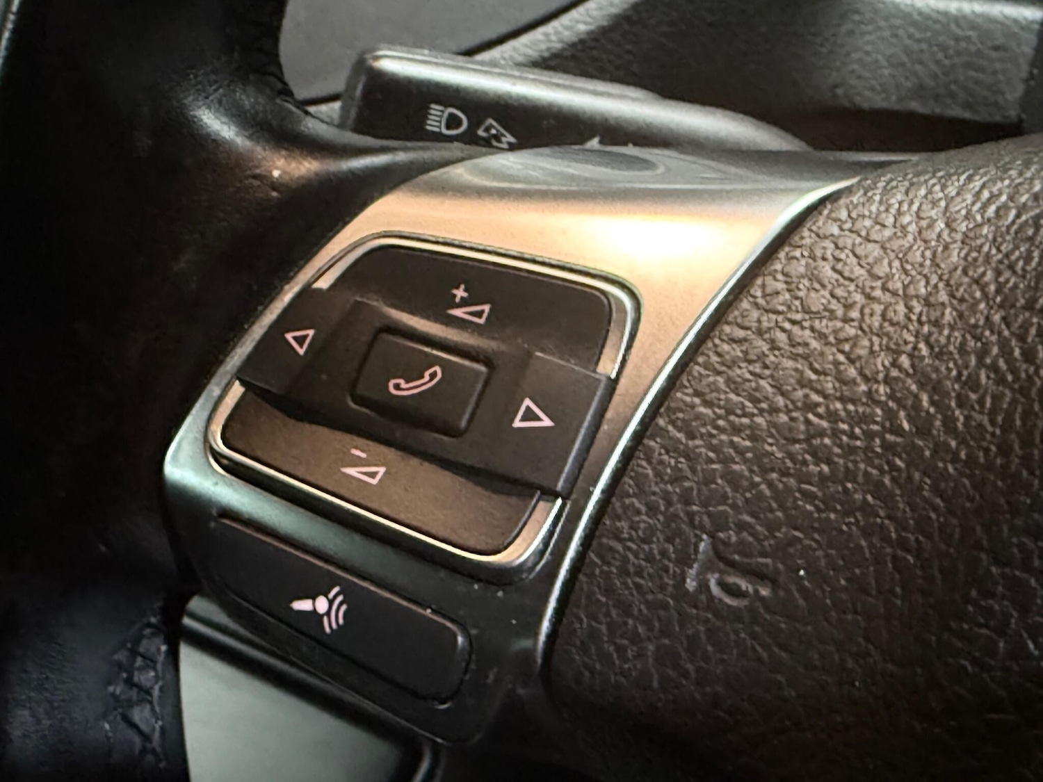 Used Volkswagen Tiguan 2013 for sale - 76327094: Photo 21
