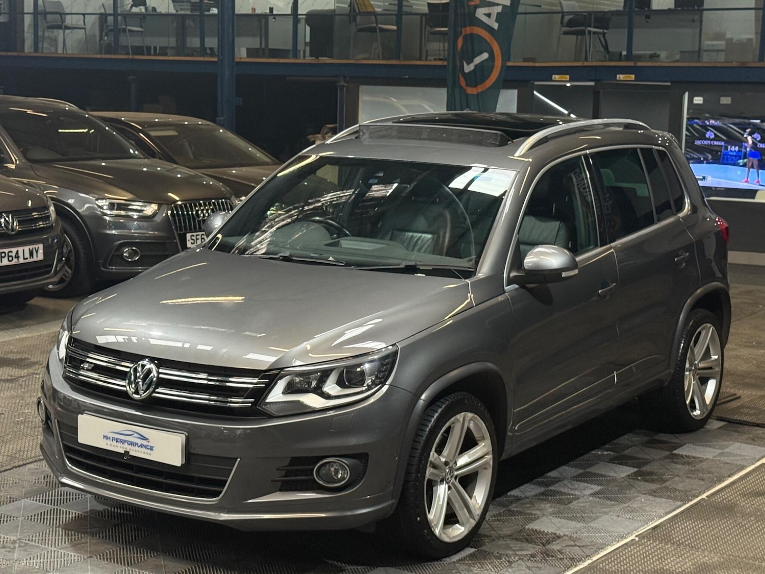 Used Volkswagen Tiguan 2013 for sale - 76327094: Photo 34