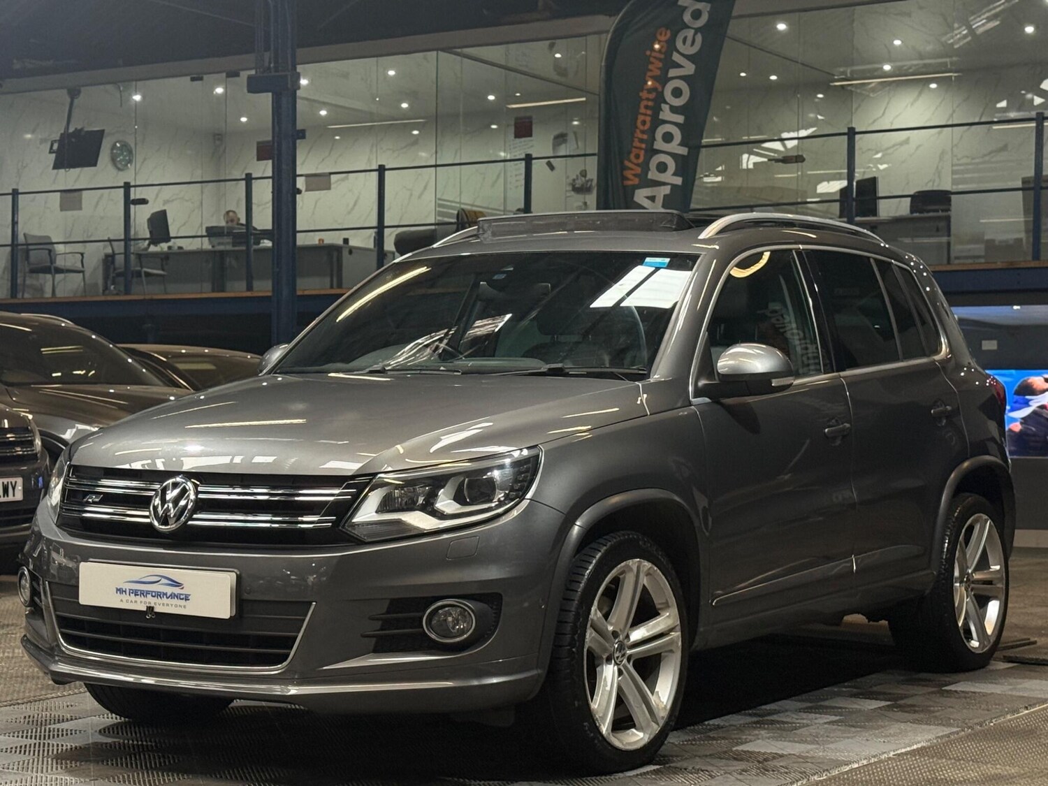 Used Volkswagen Tiguan 2013 for sale - 76327094: Photo 57