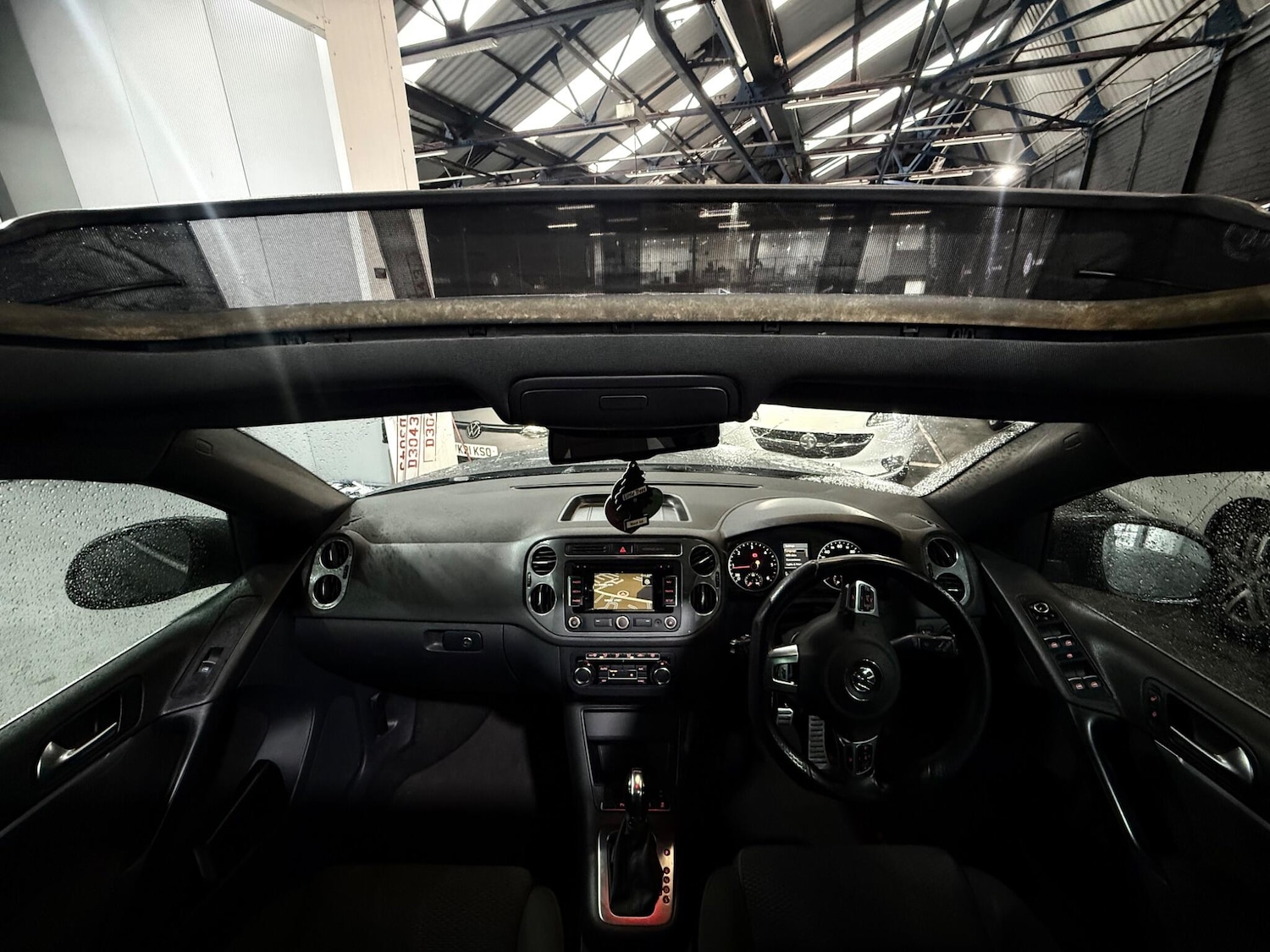 Used Volkswagen Tiguan 2013 for sale - 76327094: Photo 6