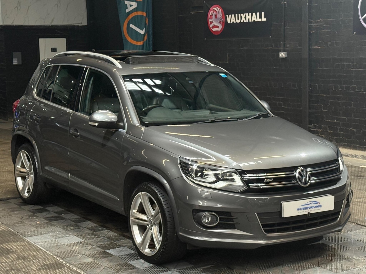 Used Volkswagen Tiguan 2013 for sale - 76327094: Photo 62