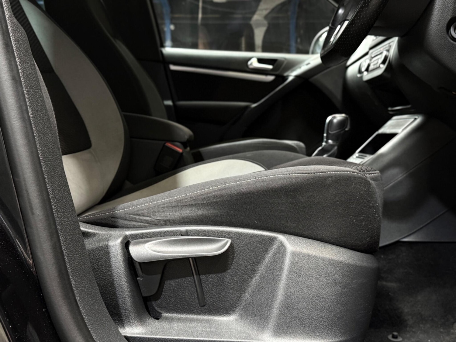 Used Volkswagen Tiguan 2013 for sale - 76327094: Photo 9