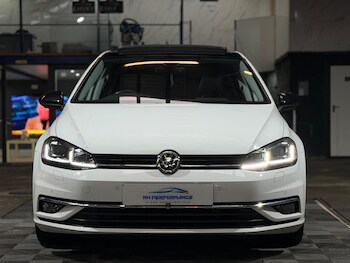 Used Volkswagen Golf 2019 for sale - 77400763: Photo
