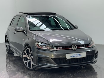 Used Volkswagen Golf 2016 for sale - 79212889: Photo