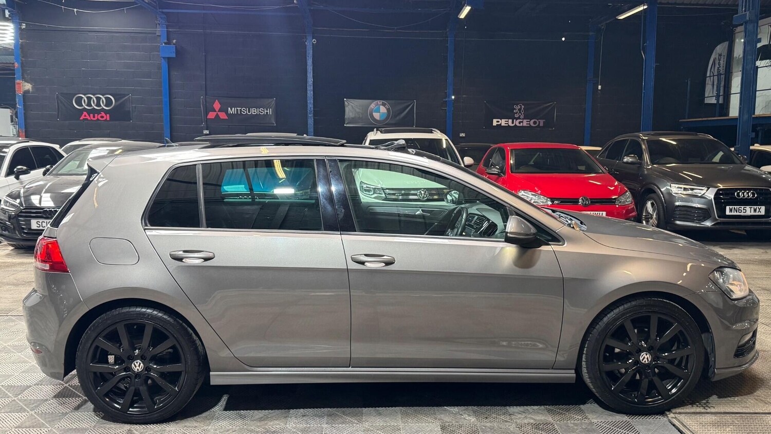 Used Volkswagen Golf 2016 for sale - 77839076: Photo 10