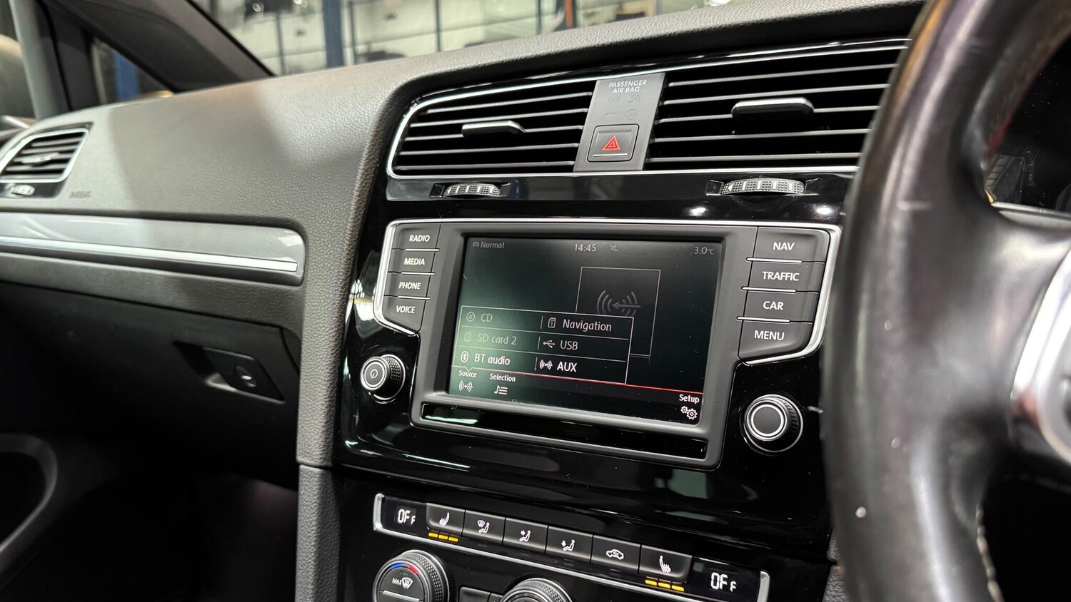 Used Volkswagen Golf 2016 for sale - 77839076: Photo 19