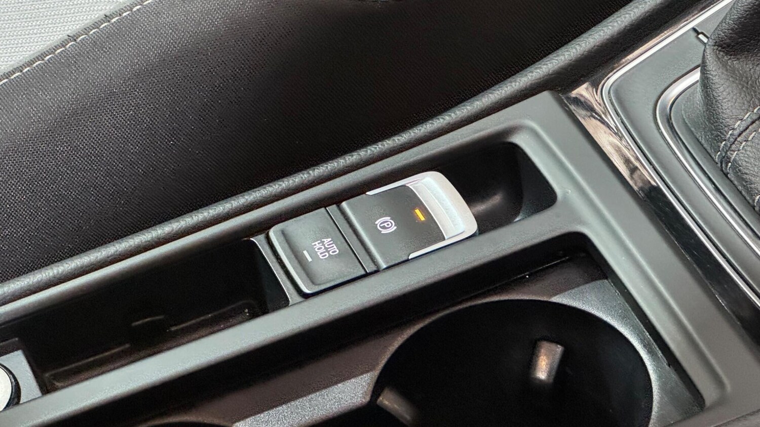 Used Volkswagen Golf 2016 for sale - 77839076: Photo 33