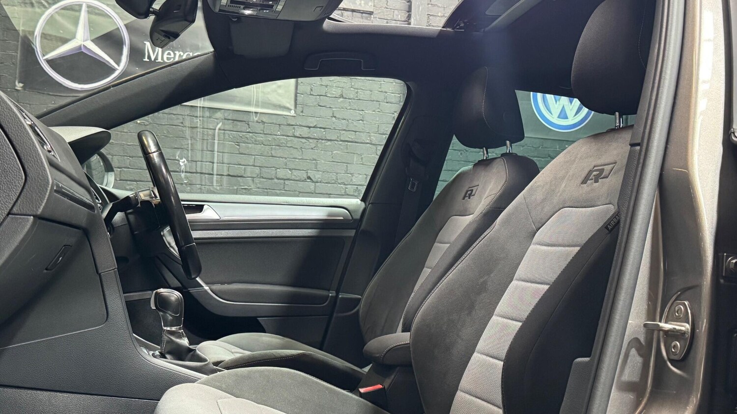 Used Volkswagen Golf 2016 for sale - 77839076: Photo 59