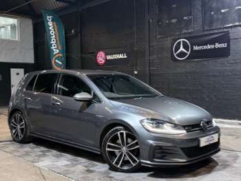 Used Volkswagen Golf 2017 for sale - 74173661: Photo