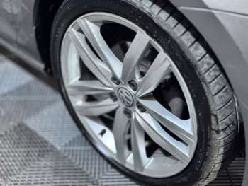 Used Volkswagen Golf 2016 for sale - 75225795: Photo