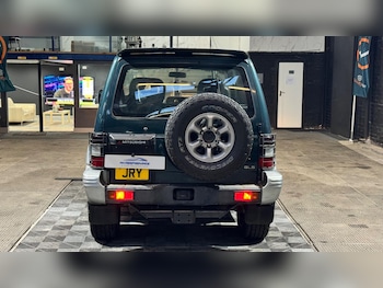 Used Mitsubishi Shogun 1997 for sale - 77359069: Photo