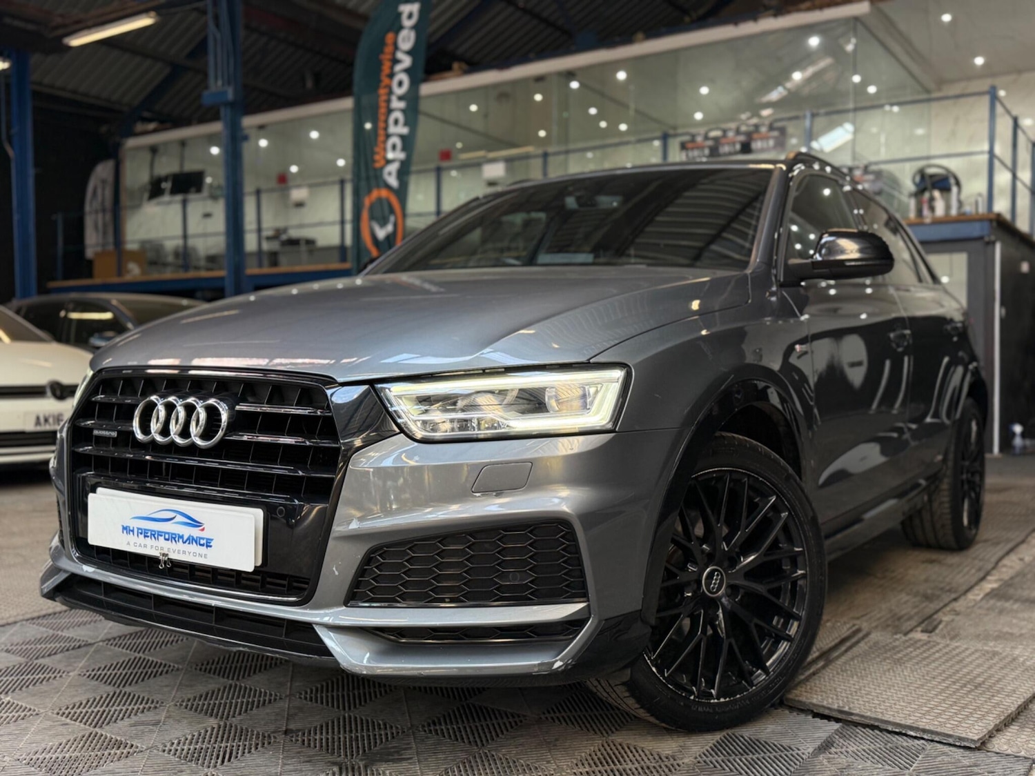 Used Audi Q3 2018 for sale - 78019322: Photo 2