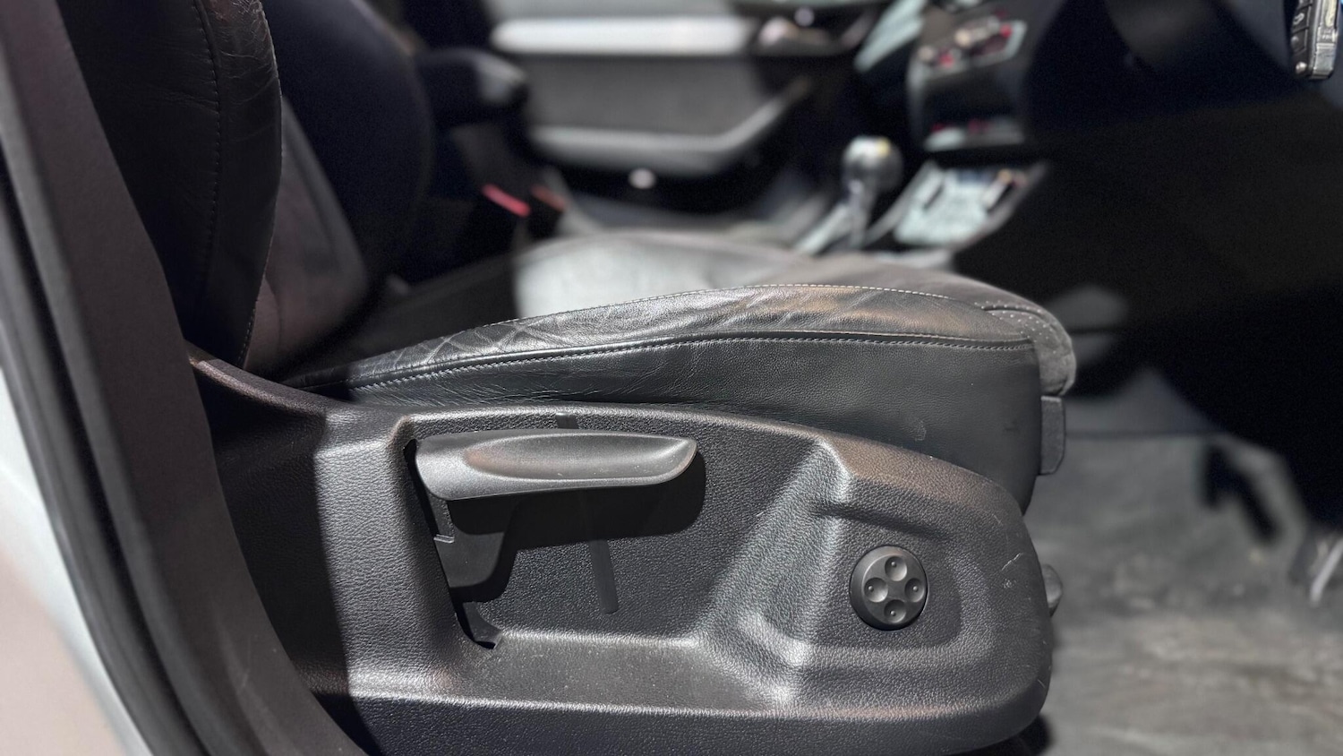 Used Audi Q3 2016 for sale - 77613010: Photo 24