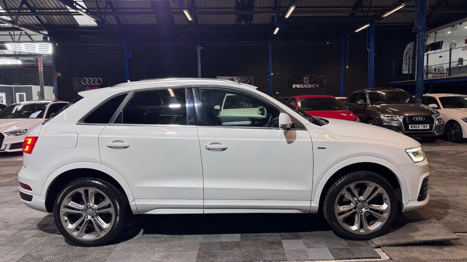Used Audi Q3 2016 for sale - 77613010: Photo 36