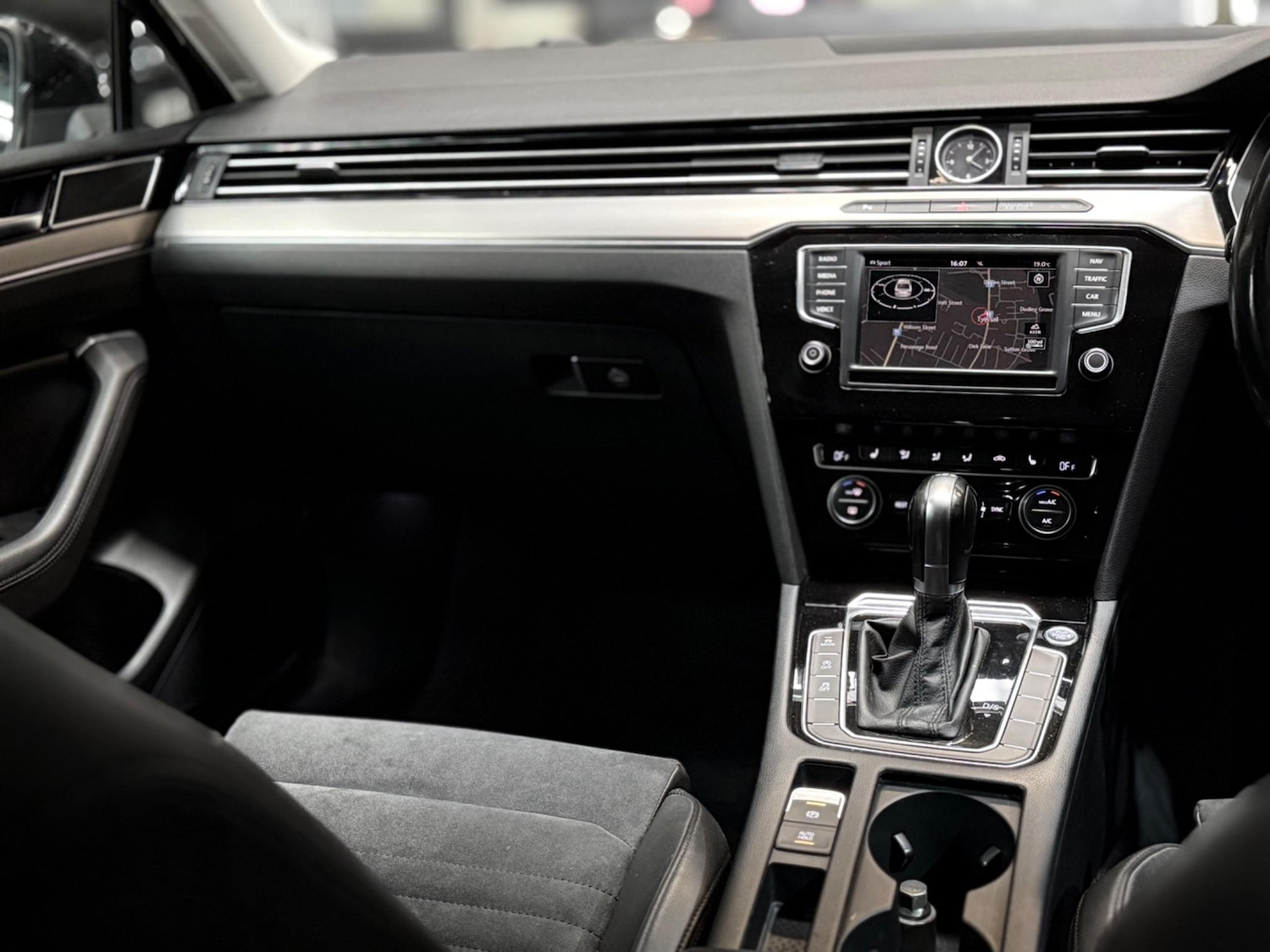 Used Volkswagen Passat 2016 for sale - 76485497: Photo 45