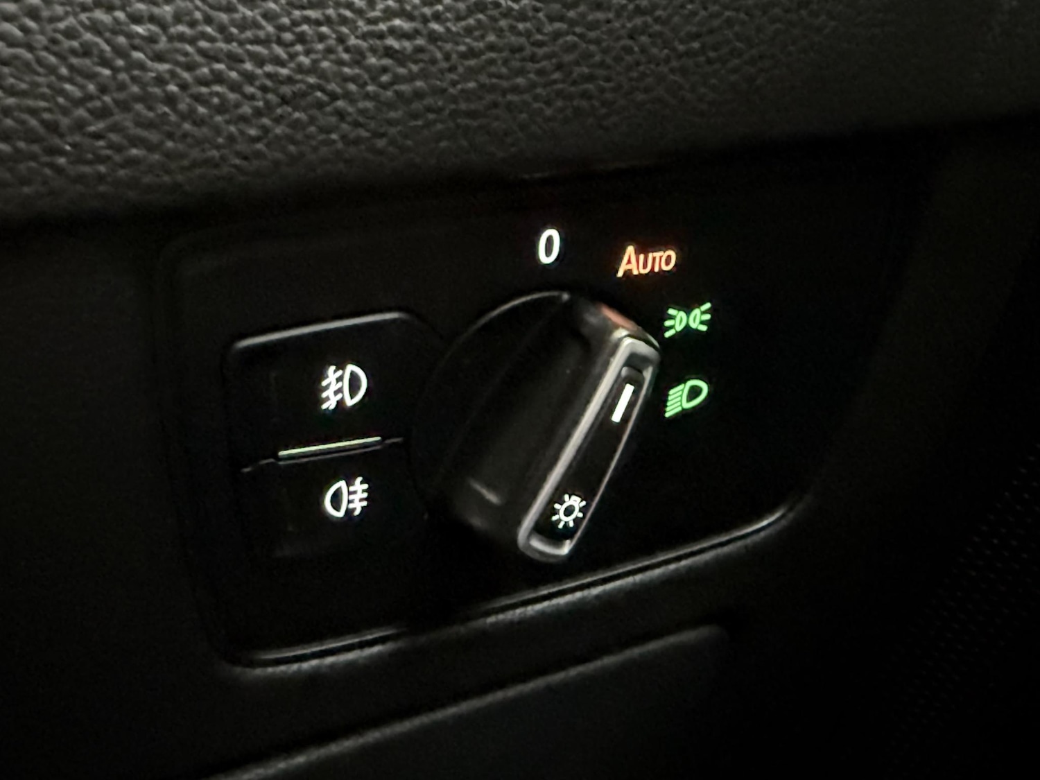 Used Volkswagen Passat 2016 for sale - 76485497: Photo 54