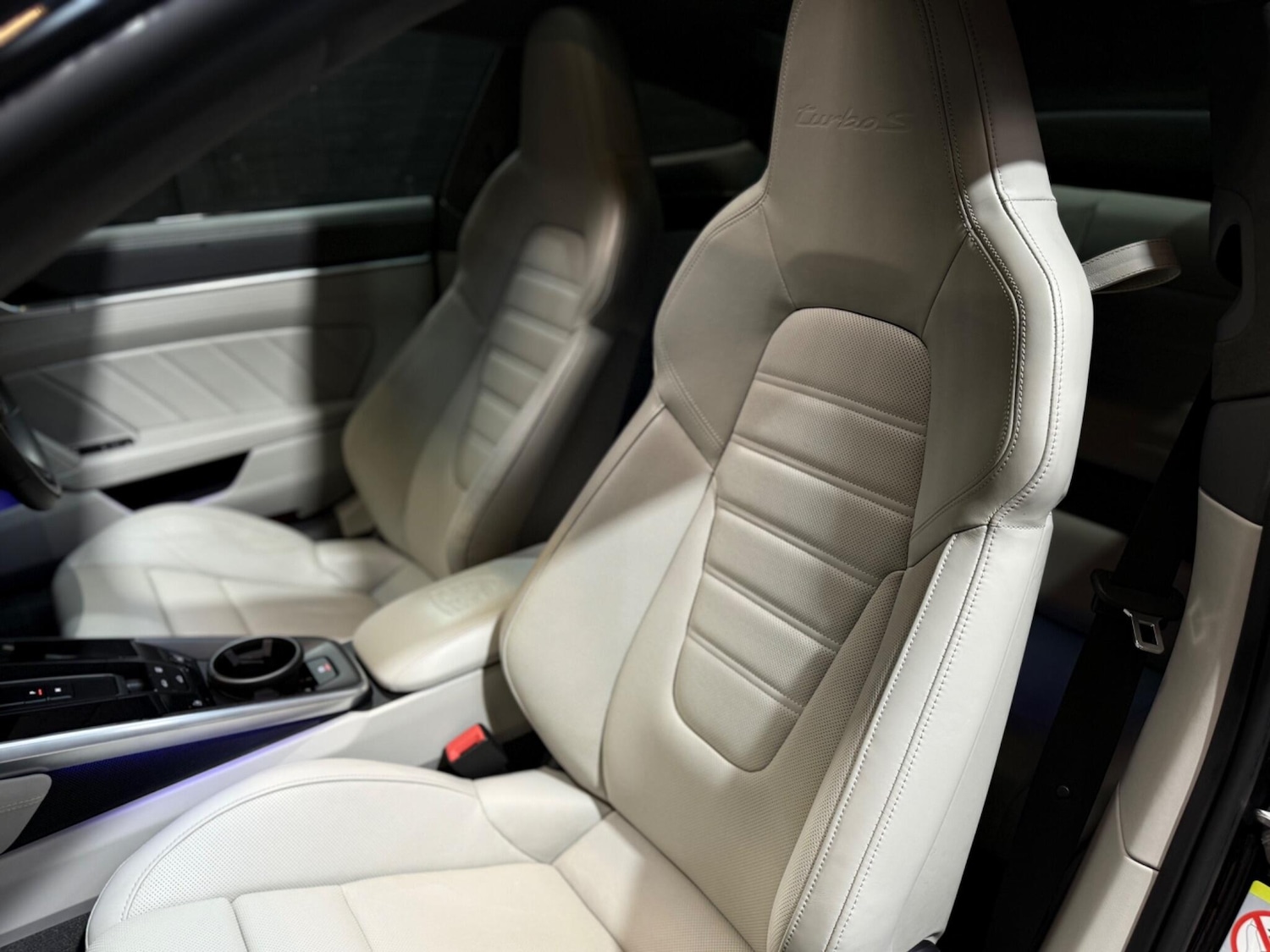 Used Porsche 911 2022 for sale - 76913923: Photo 22