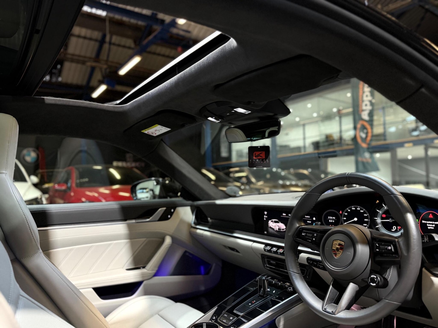 Used Porsche 911 2022 for sale - 76913923: Photo 30