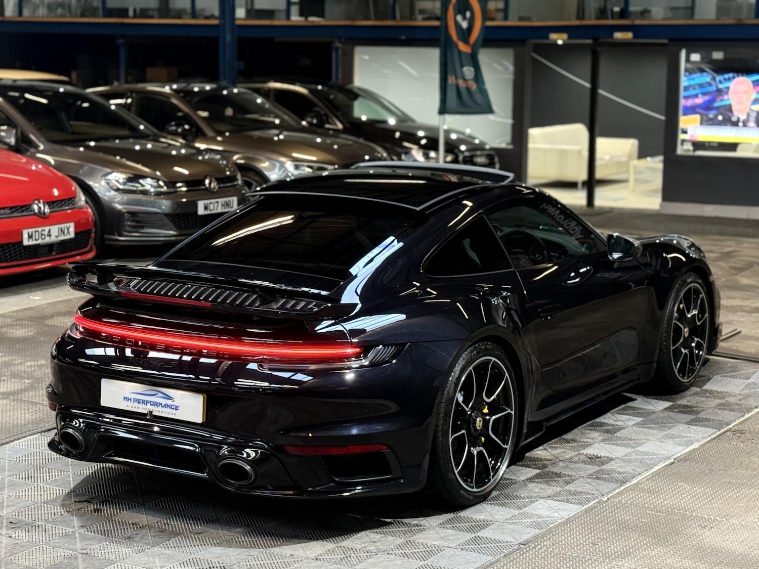 Used Porsche 911 2022 for sale - 76913923: Photo 32