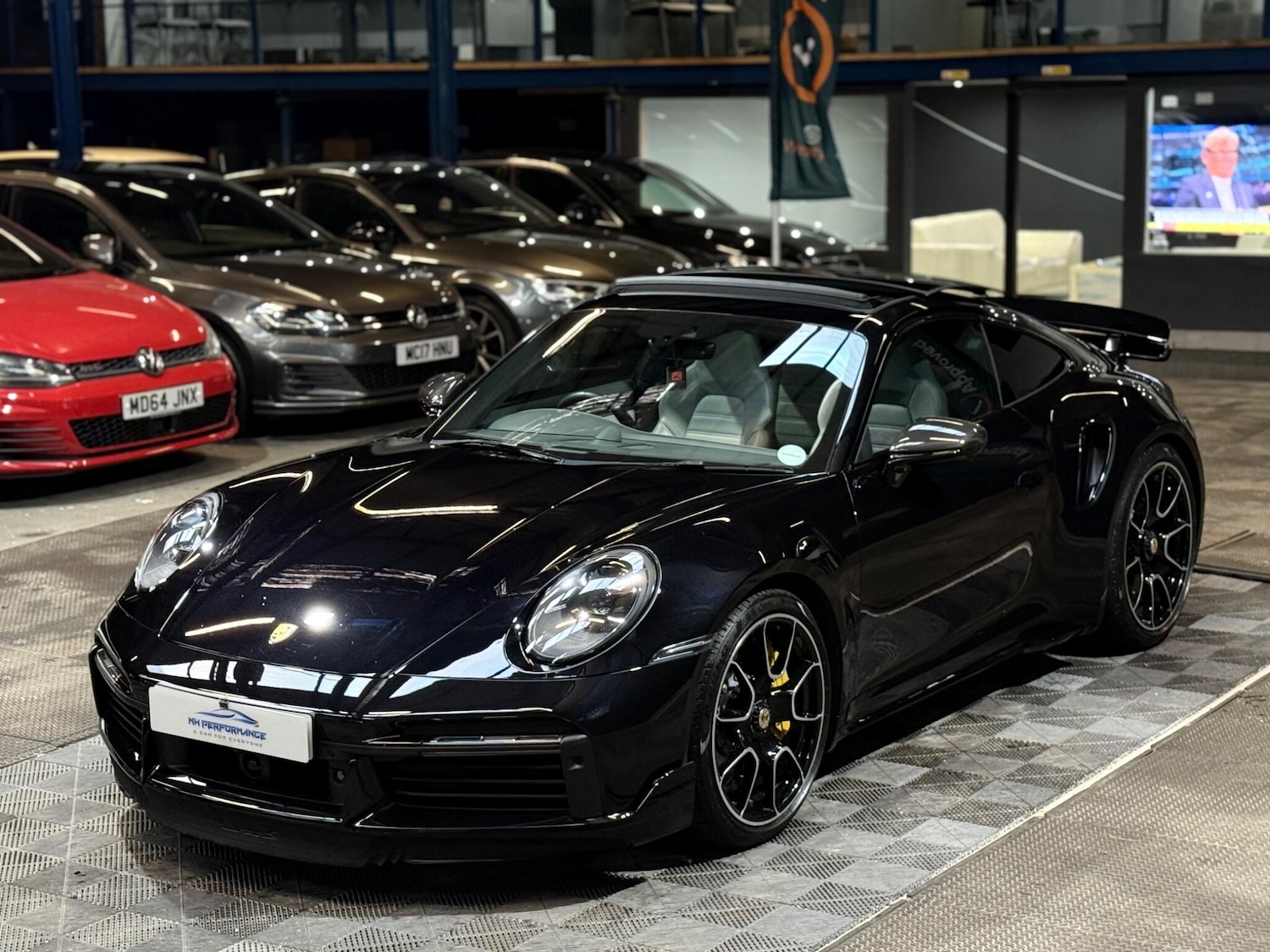 Used Porsche 911 2022 for sale - 76913923: Photo 44