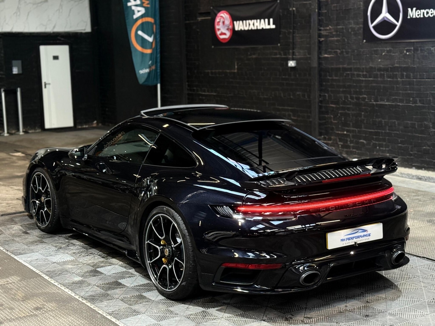 Used Porsche 911 2022 for sale - 76913923: Photo 69