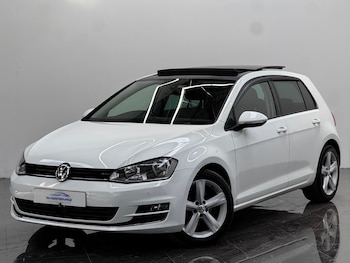 Used Volkswagen Golf 2016 for sale - 78784063: Photo
