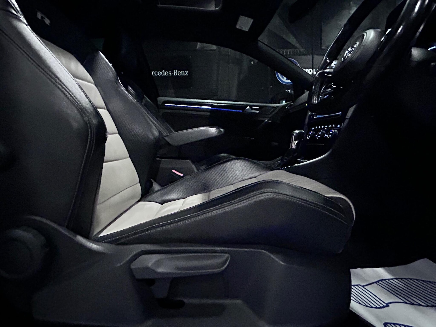 Used Volkswagen Golf 2014 for sale - 77238618: Photo 24