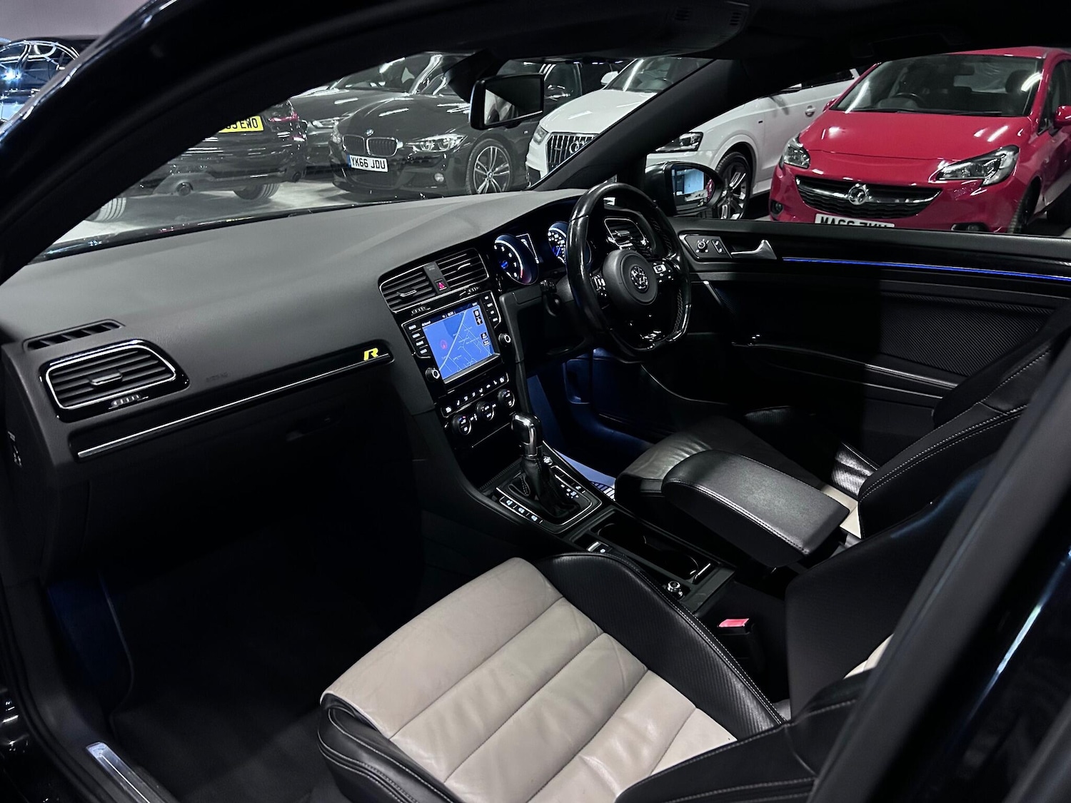 Used Volkswagen Golf 2014 for sale - 77238618: Photo 4