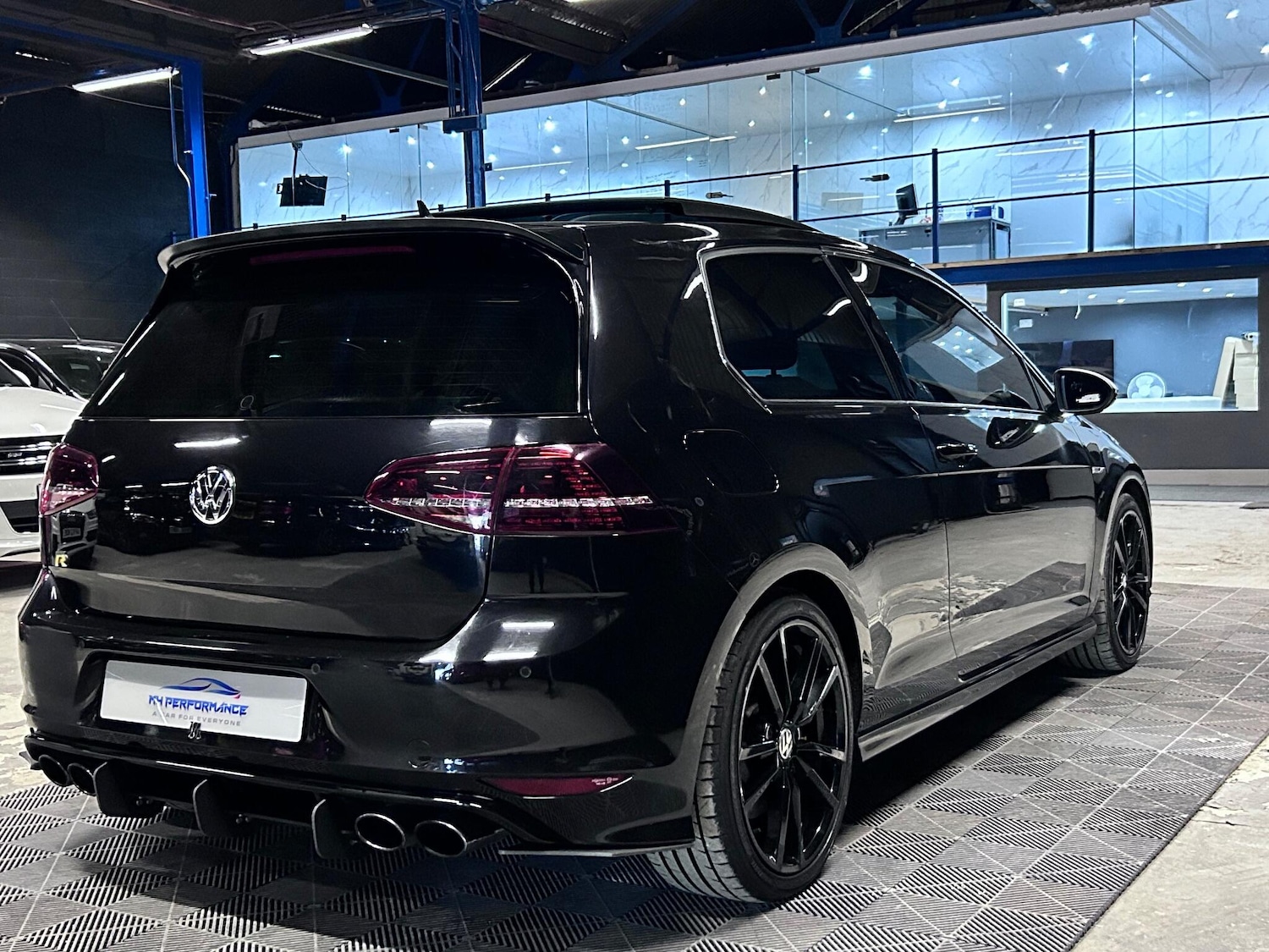 Used Volkswagen Golf 2014 for sale - 77238618: Photo 53