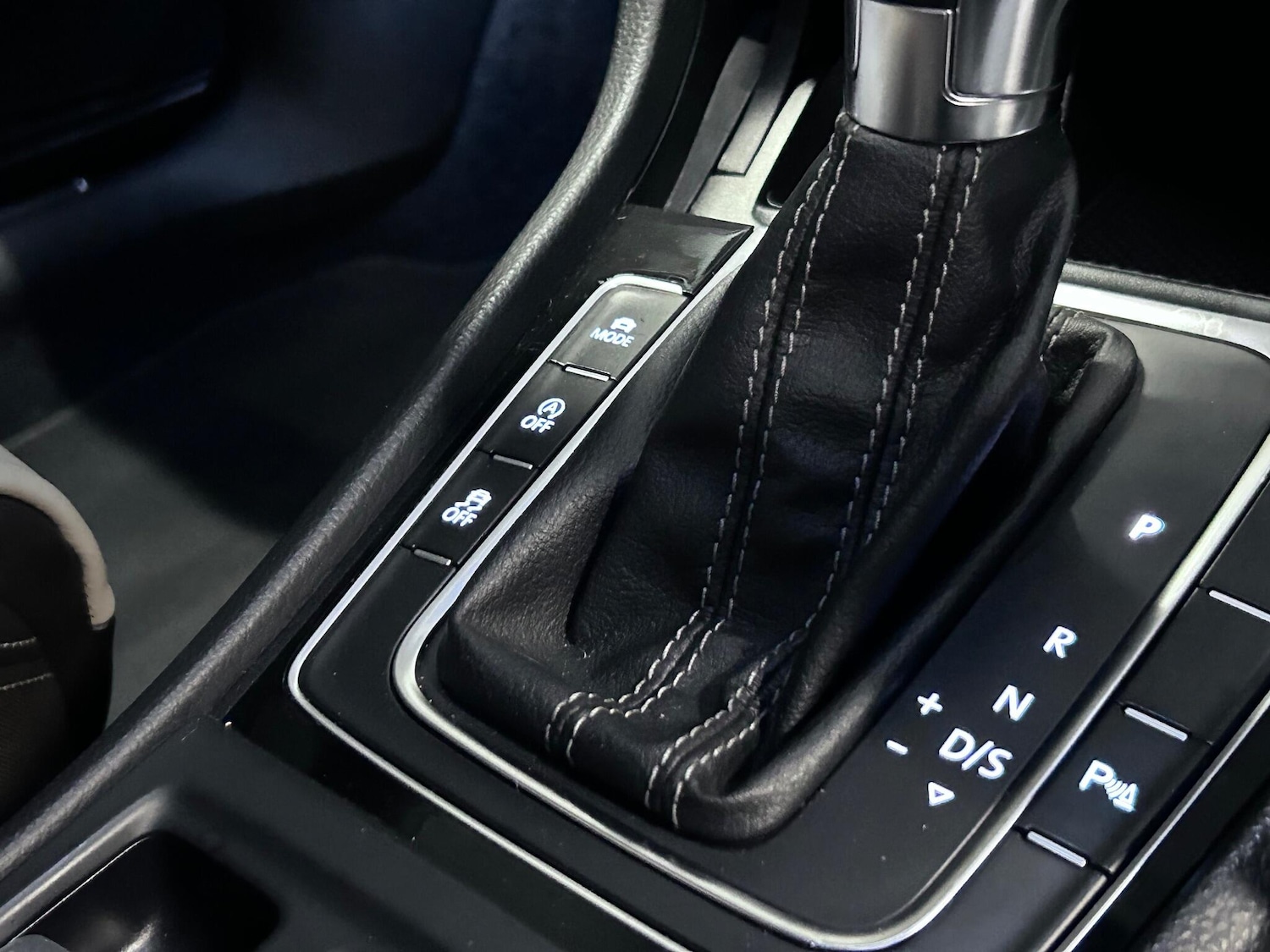 Used Volkswagen Golf 2014 for sale - 77238618: Photo 9