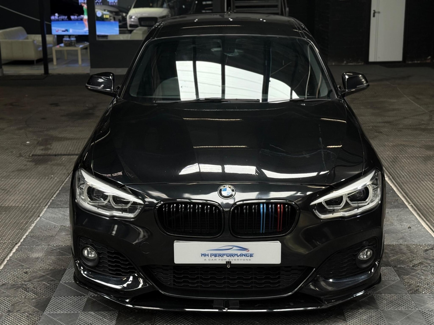 Used BMW 1 Series 2015 for sale - 76042972: Photo 2