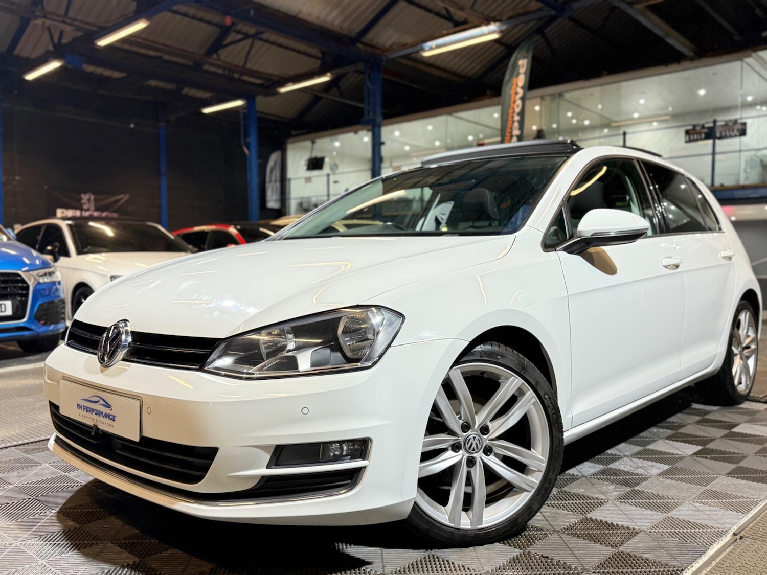 Used Volkswagen Golf 2016 for sale - 77305890: Photo 11