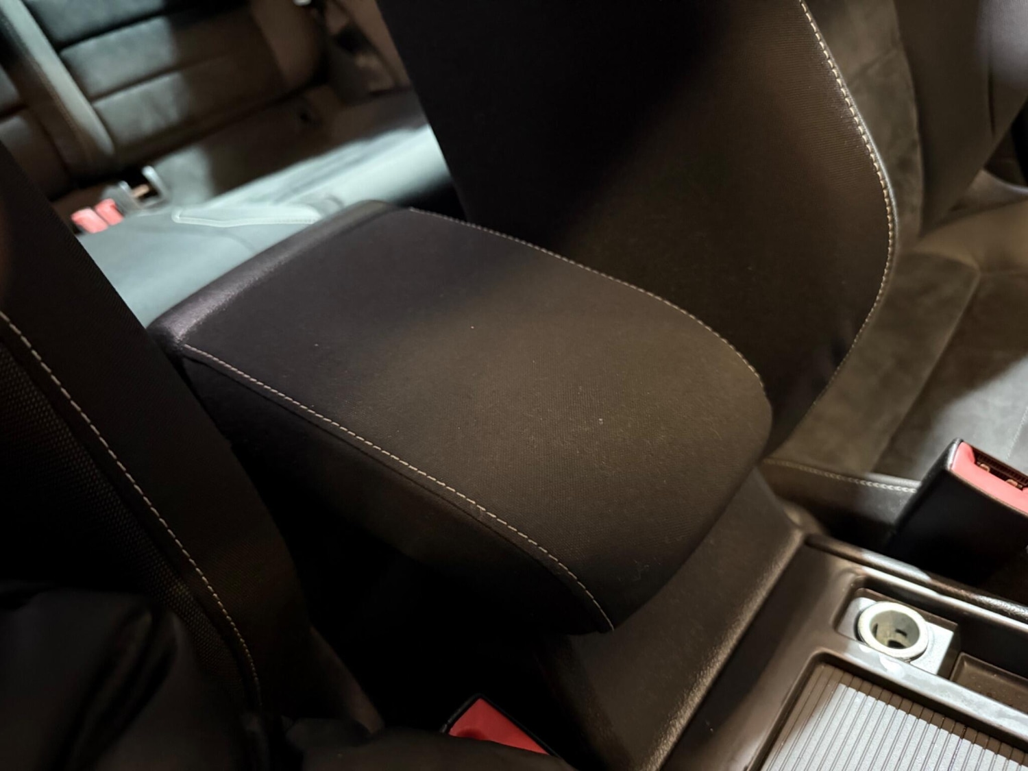 Used Volkswagen Golf 2016 for sale - 77305890: Photo 32