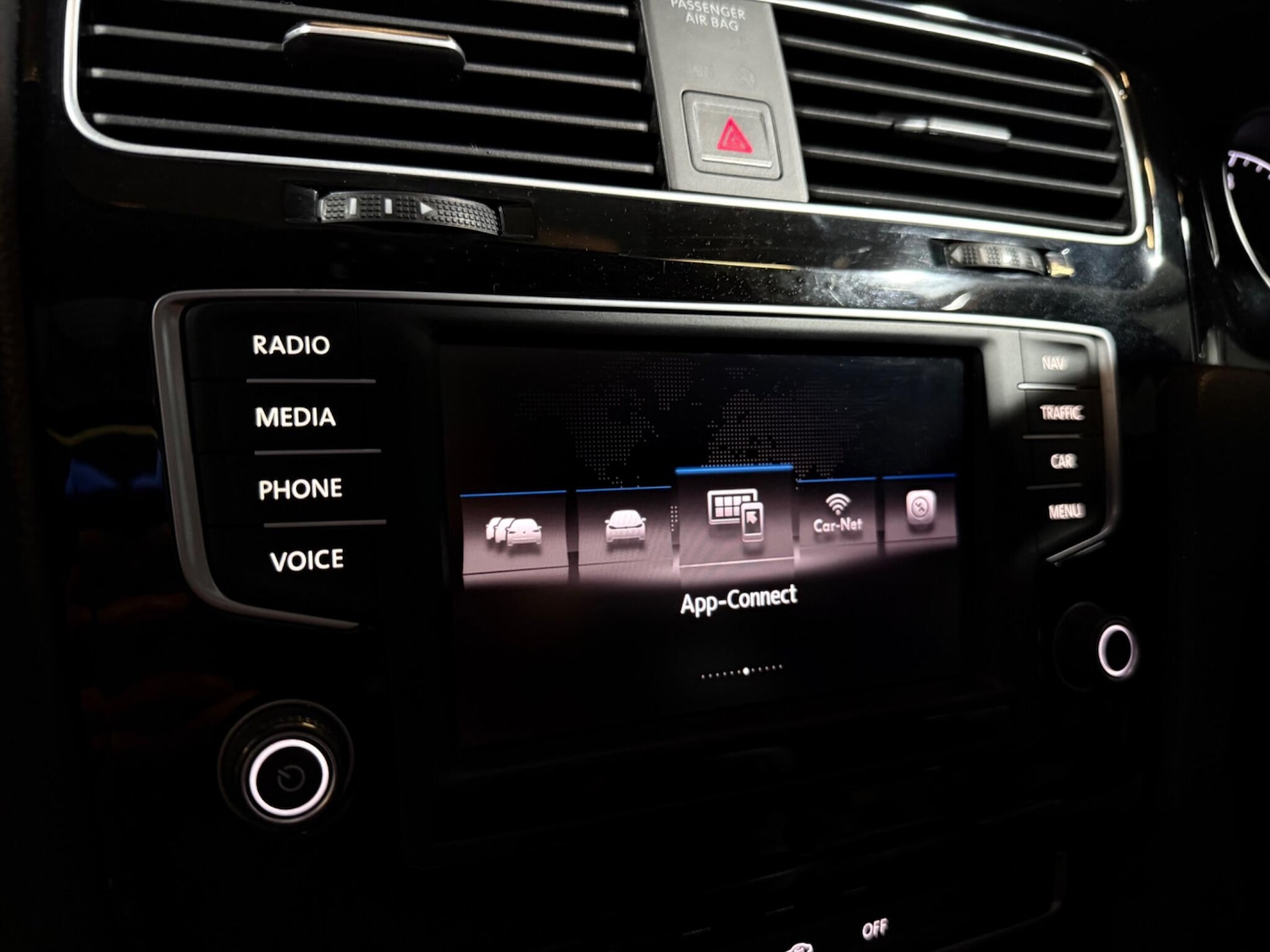 Used Volkswagen Golf 2016 for sale - 77305890: Photo 39