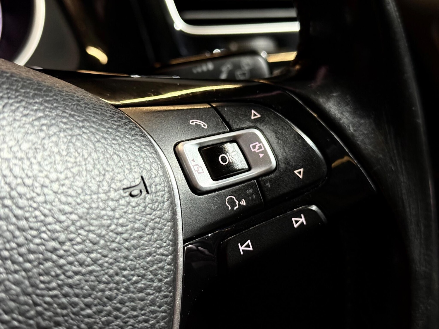 Used Volkswagen Golf 2016 for sale - 77305890: Photo 40