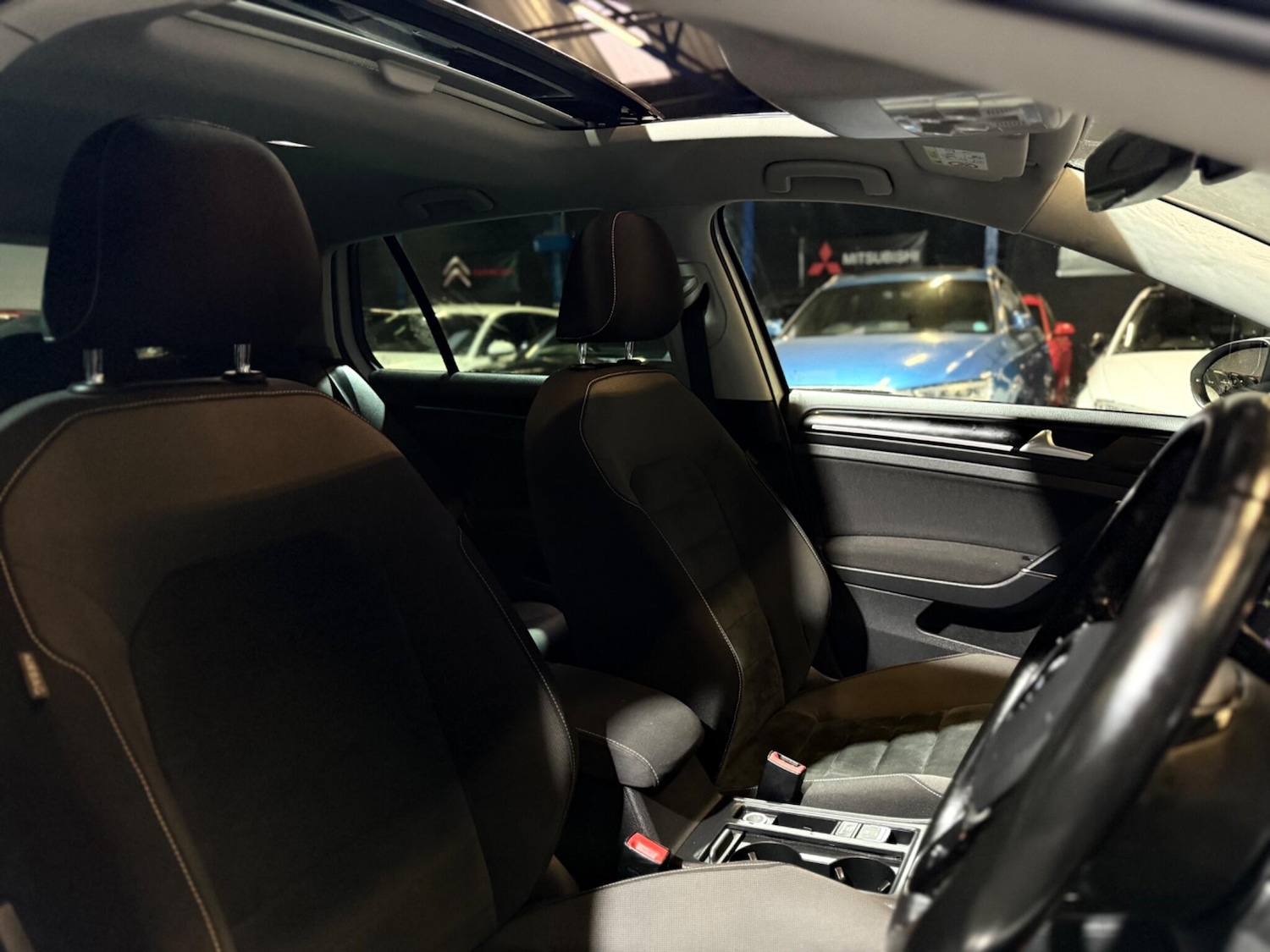 Used Volkswagen Golf 2016 for sale - 77305890: Photo 47