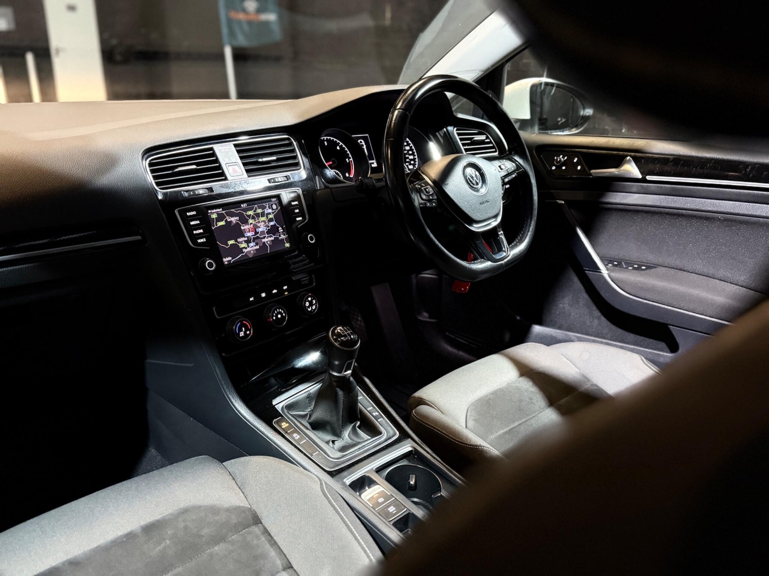 Used Volkswagen Golf 2016 for sale - 77305890: Photo 54