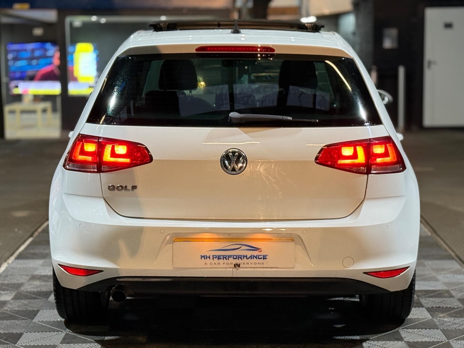 Used Volkswagen Golf 2016 for sale - 77305890: Photo 77