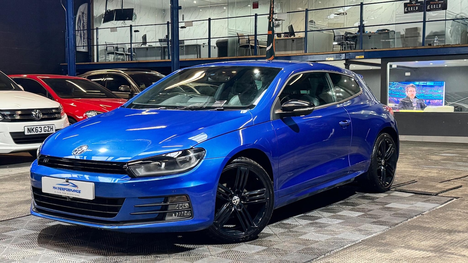 Used Volkswagen Scirocco 2015 for sale - 77611799: Photo 1