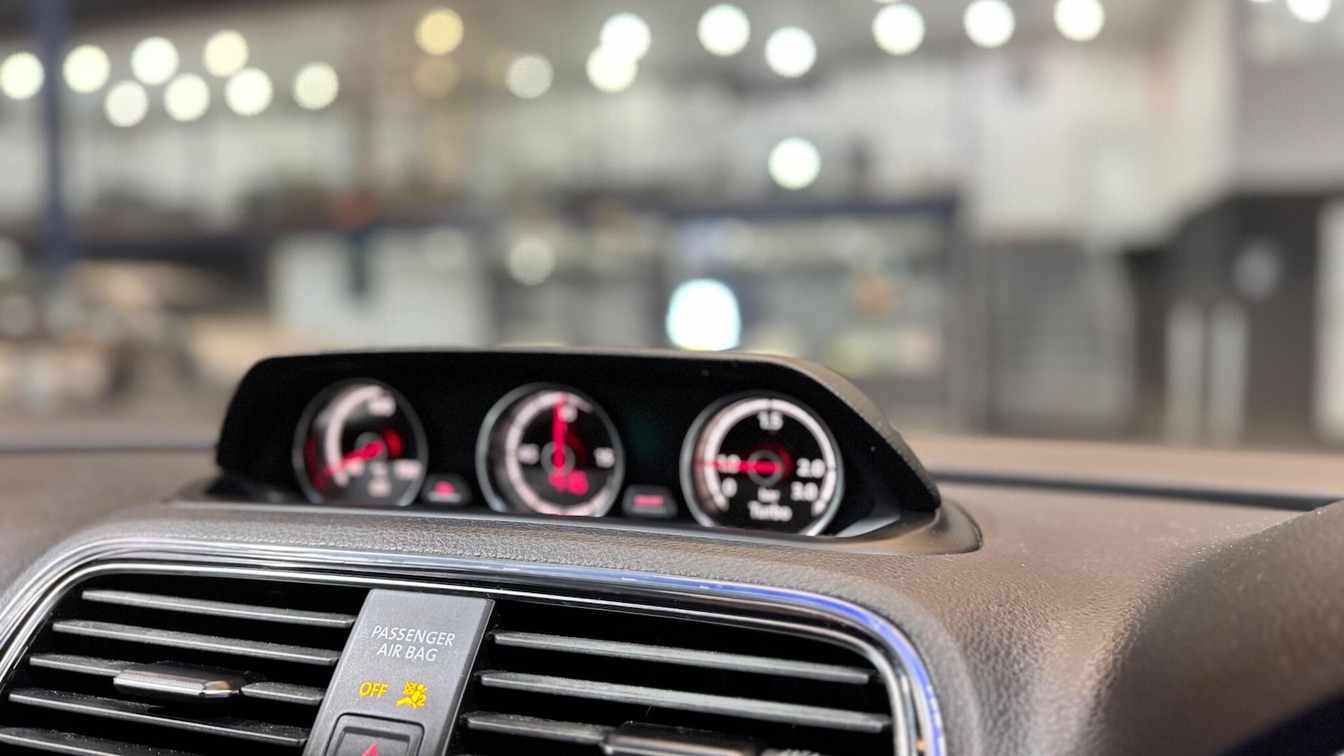 Used Volkswagen Scirocco 2015 for sale - 77611799: Photo 29