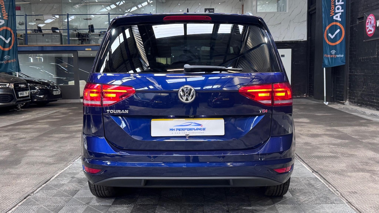 Used Volkswagen Touran 2017 for sale - 77564668: Photo 24