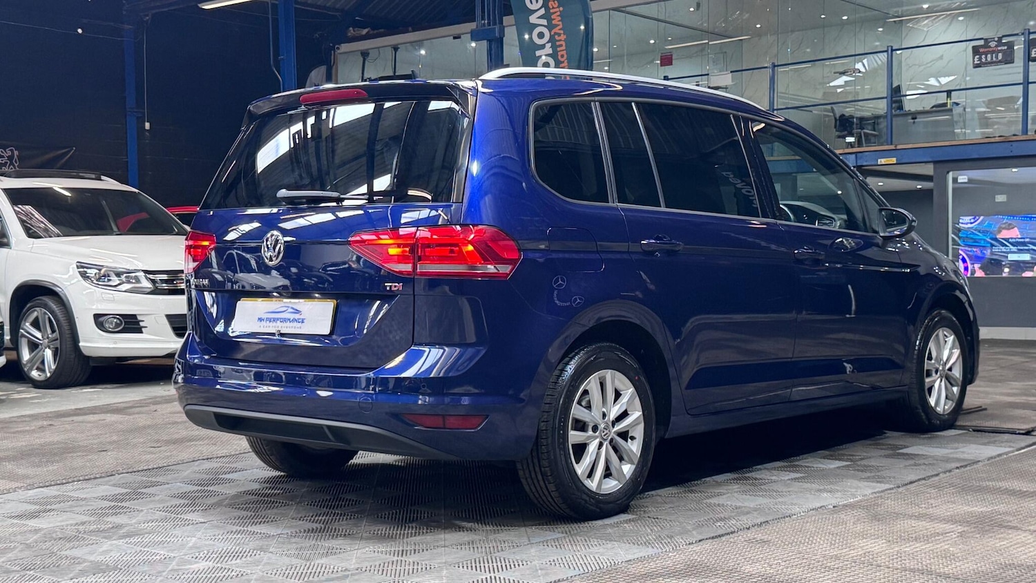 Used Volkswagen Touran 2017 for sale - 77564668: Photo 32