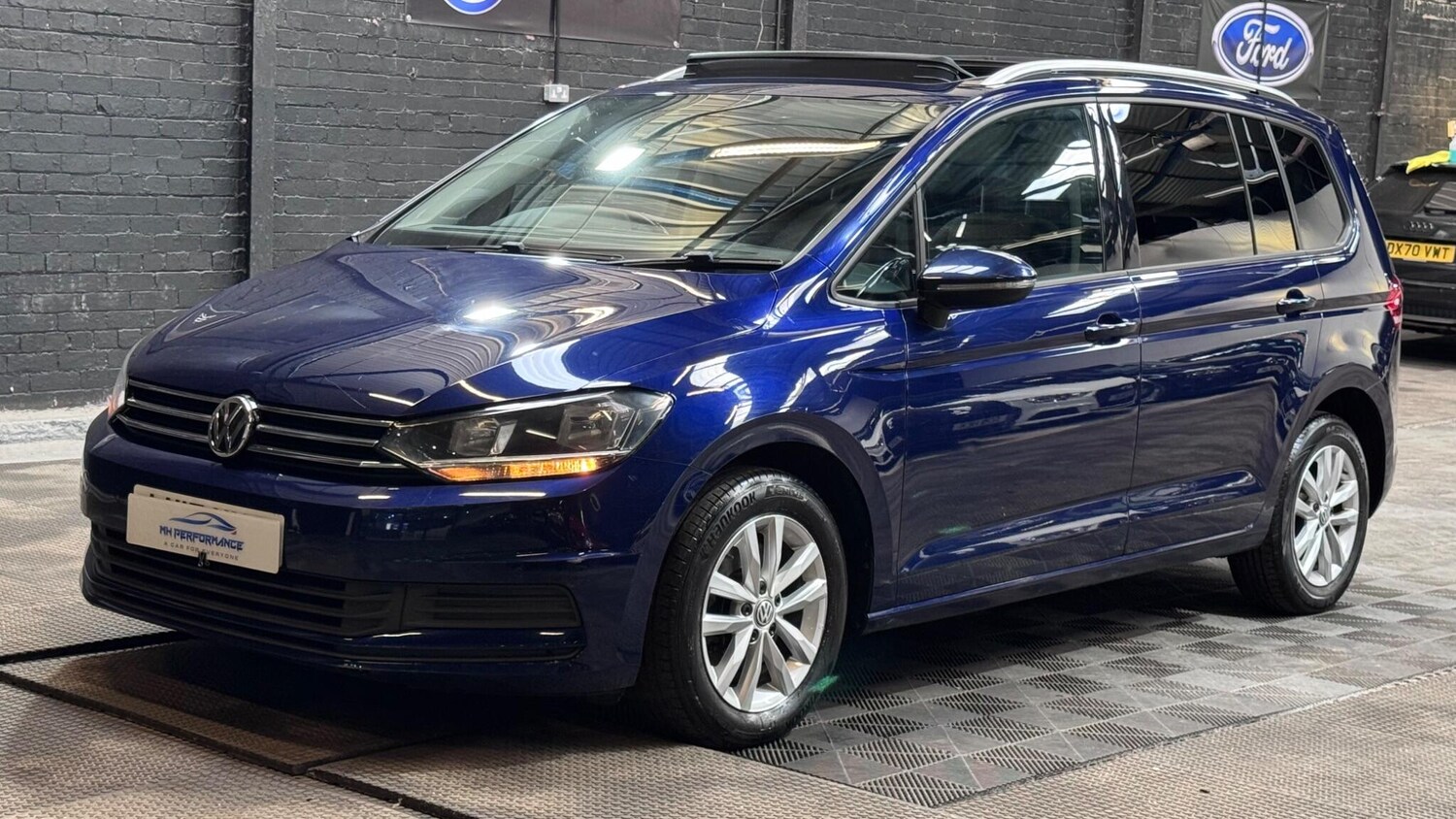 Used Volkswagen Touran 2017 for sale - 77564668: Photo 46