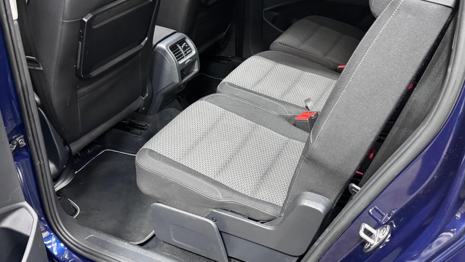 Used Volkswagen Touran 2017 for sale - 77564668: Photo 59