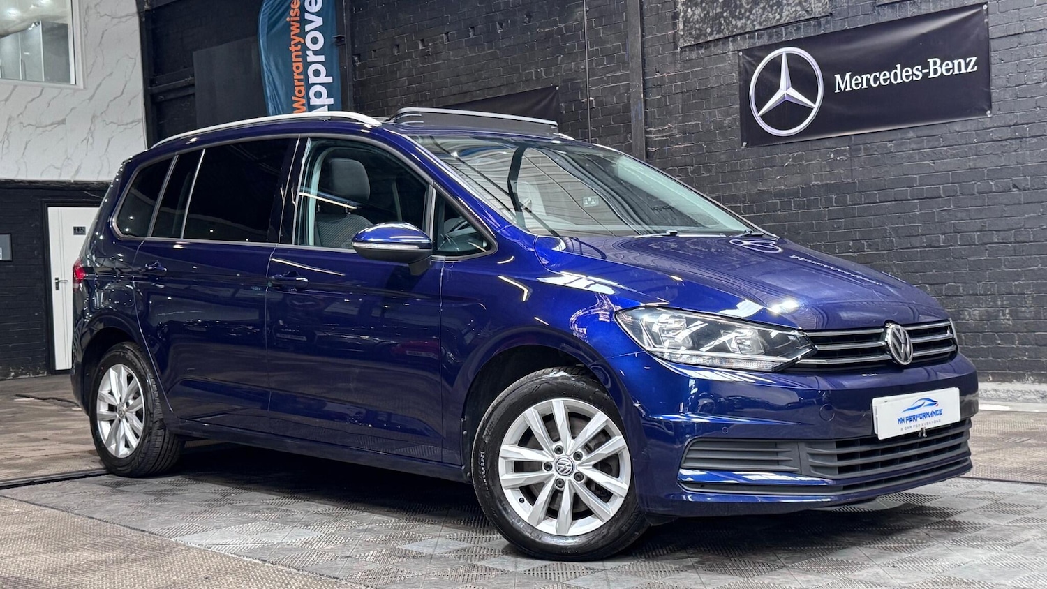 Used Volkswagen Touran 2017 for sale - 77564668: Photo 73