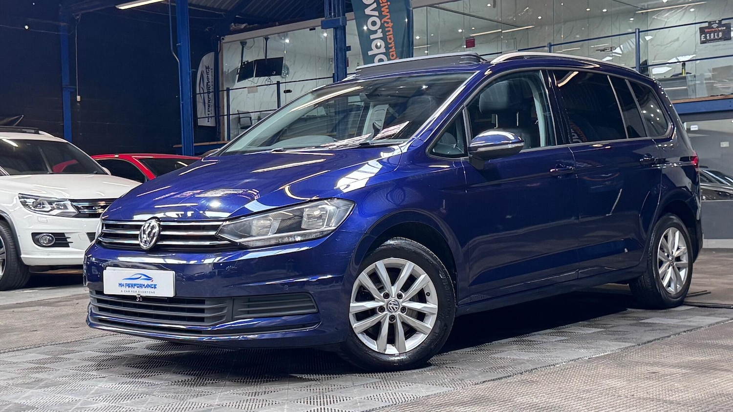 Used Volkswagen Touran 2017 for sale - 77564668: Photo 75