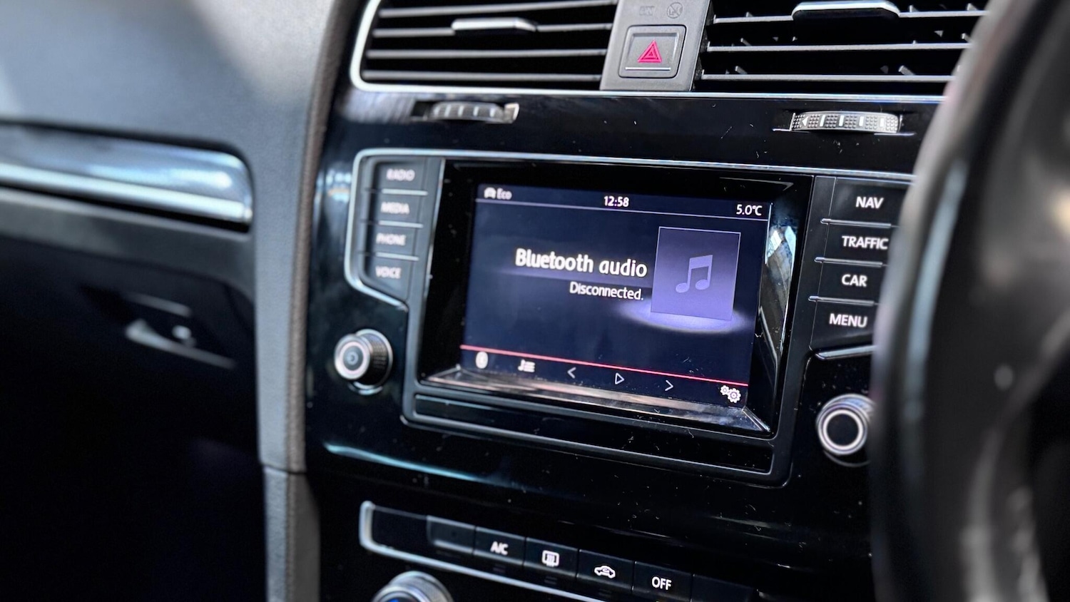 Used Volkswagen Golf 2014 for sale - 77238015: Photo 15